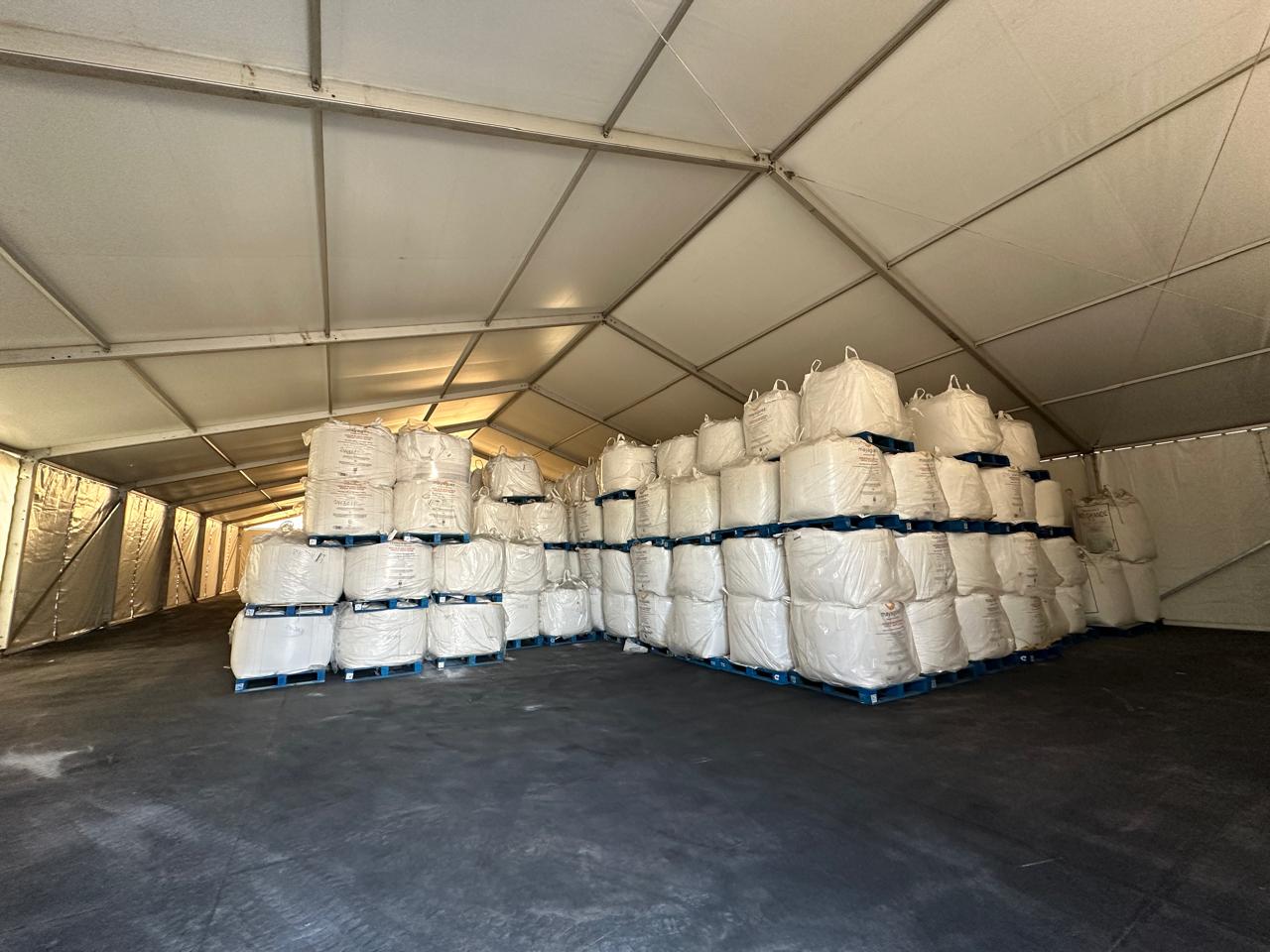Carpa americana tipo galpón instalada